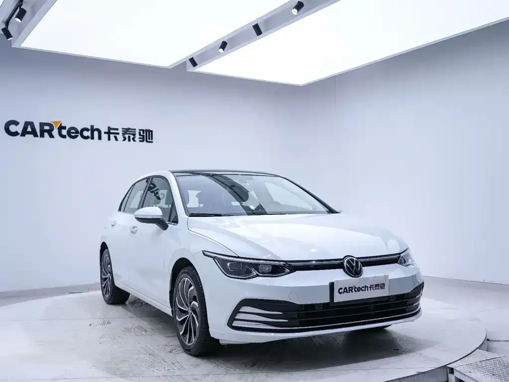 Volkswagen Golf 2021 из CN, фото 8