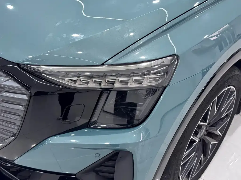 Audi Q5 e-tron 2023 из CN, фото 9