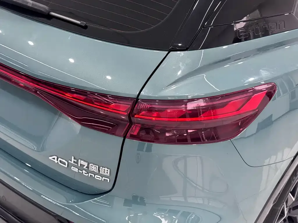 Audi Q5 e-tron 2023 из CN, фото 5