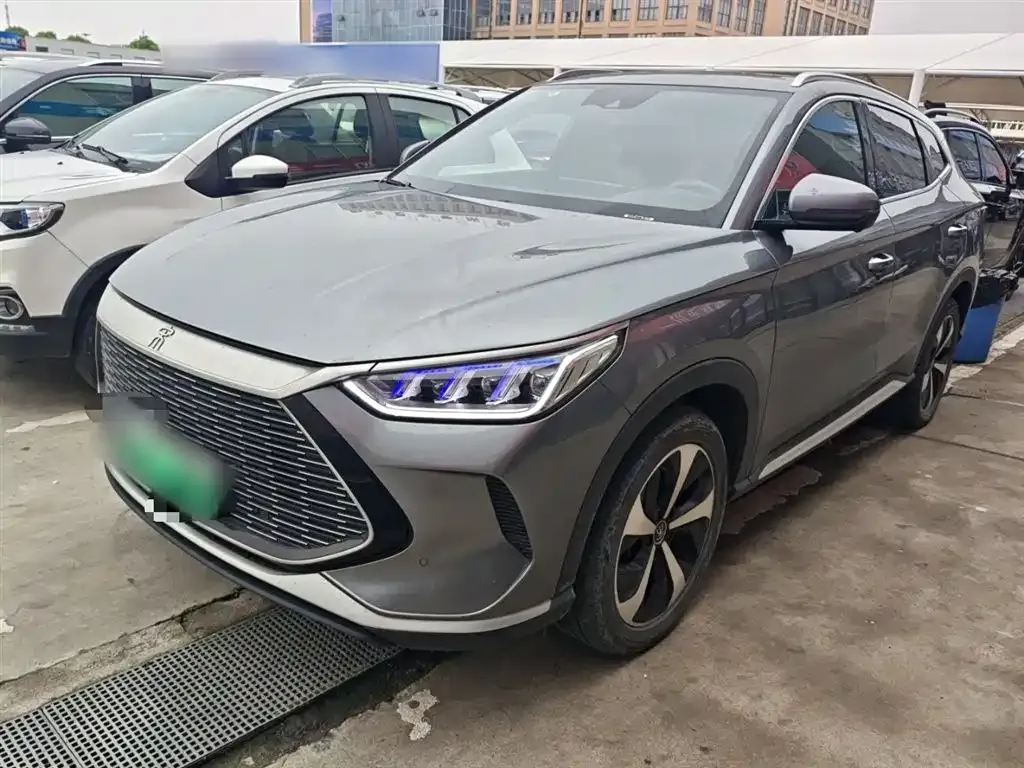 BYD PLUS New Energy — фото 4