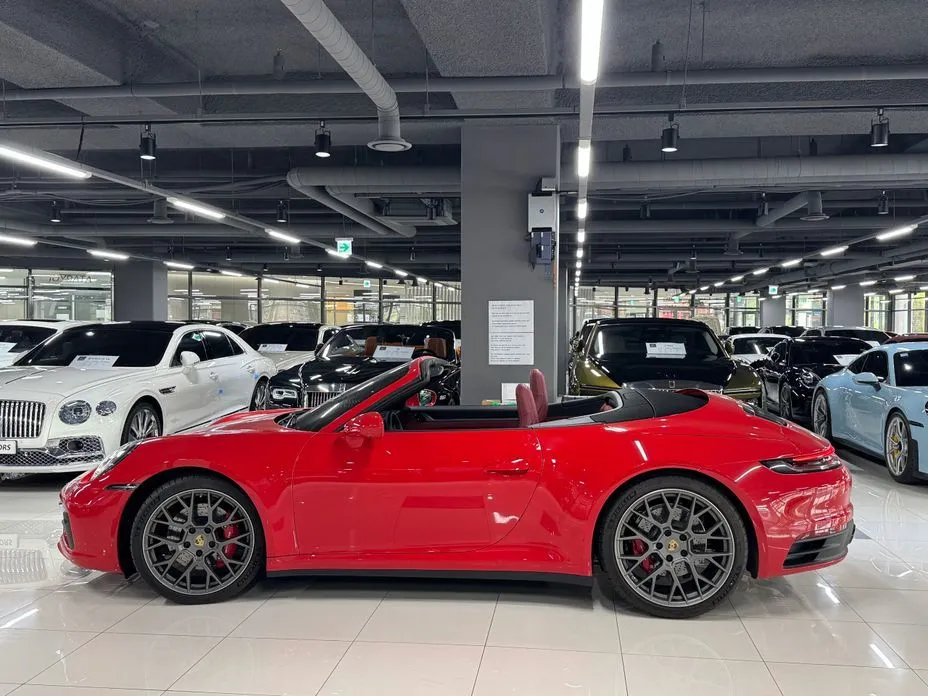 Porsche 911 2024 из KR, фото 10