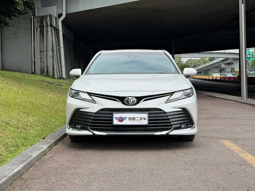 Toyota Camry 2024 из CN, фото 3