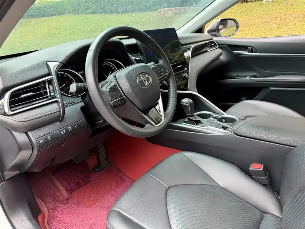 Toyota Camry 2024 из CN, фото 7