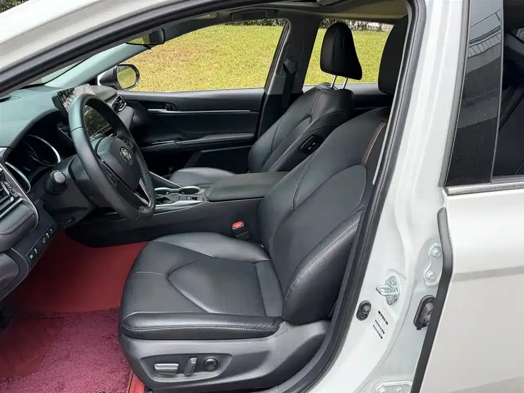 Toyota Camry 2024 из CN, фото 6