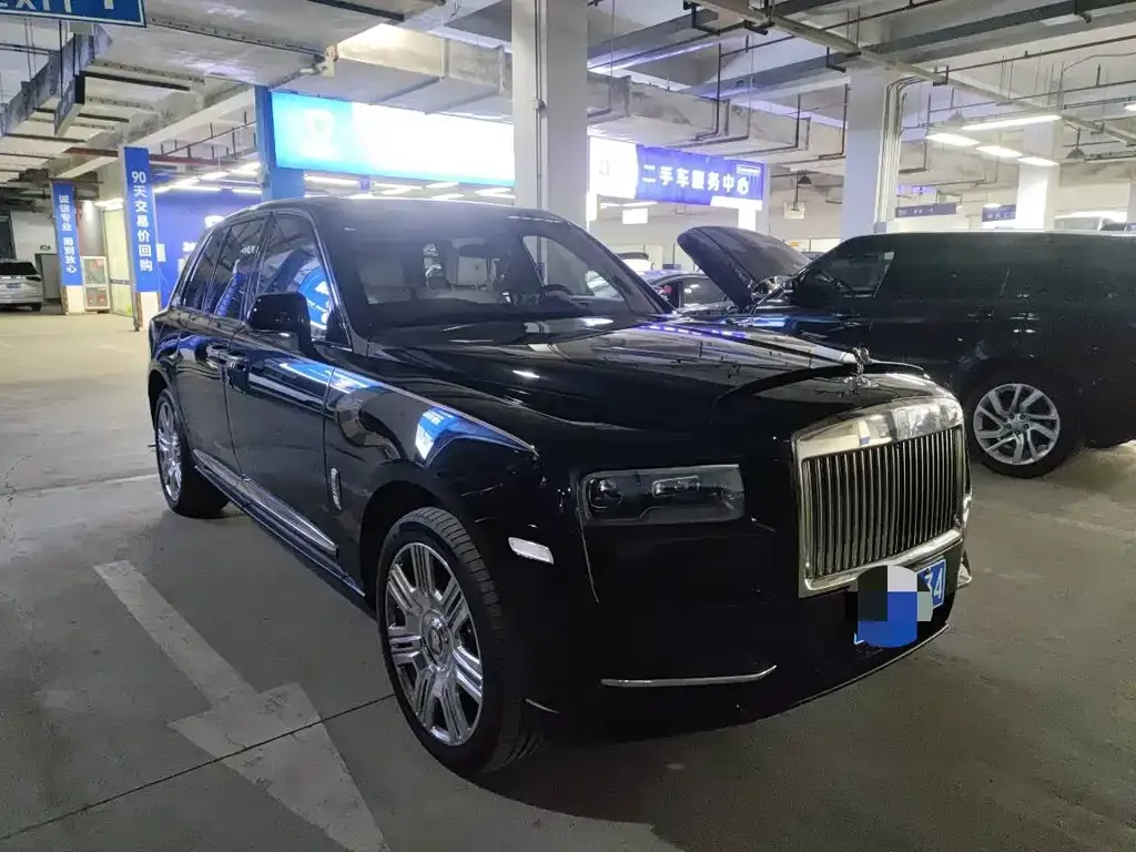 Rolls-Royce Cullinan 2021 из CN, фото 5