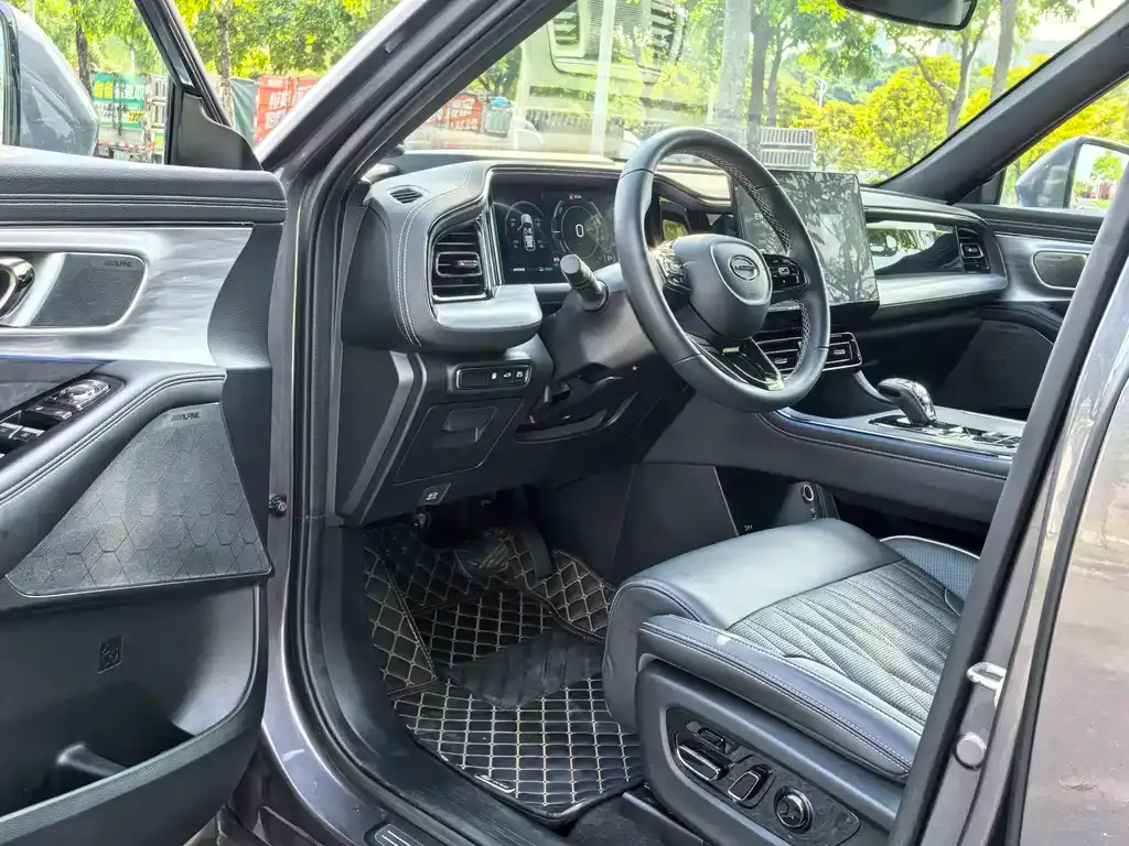 GAC Motor Trumpchi GS8 — фото 2