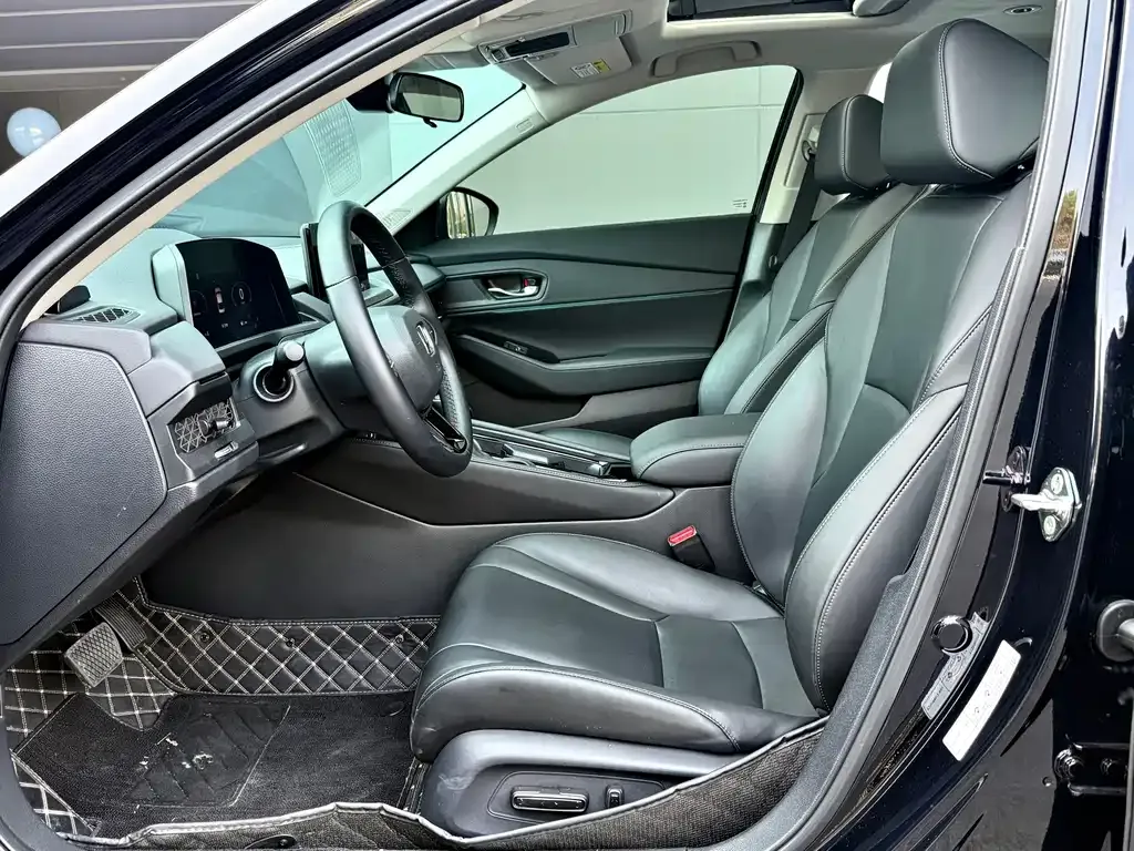 Honda Accord 2024 из CN, фото 7