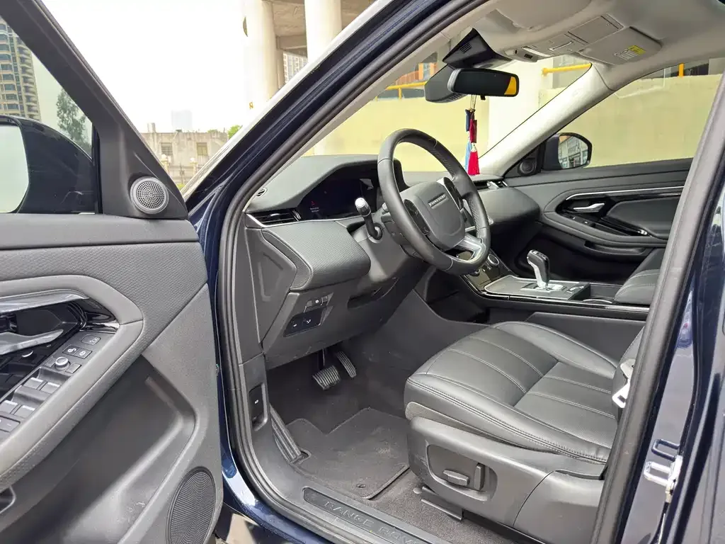 Land Rover Evoque 2021 из CN, фото 4