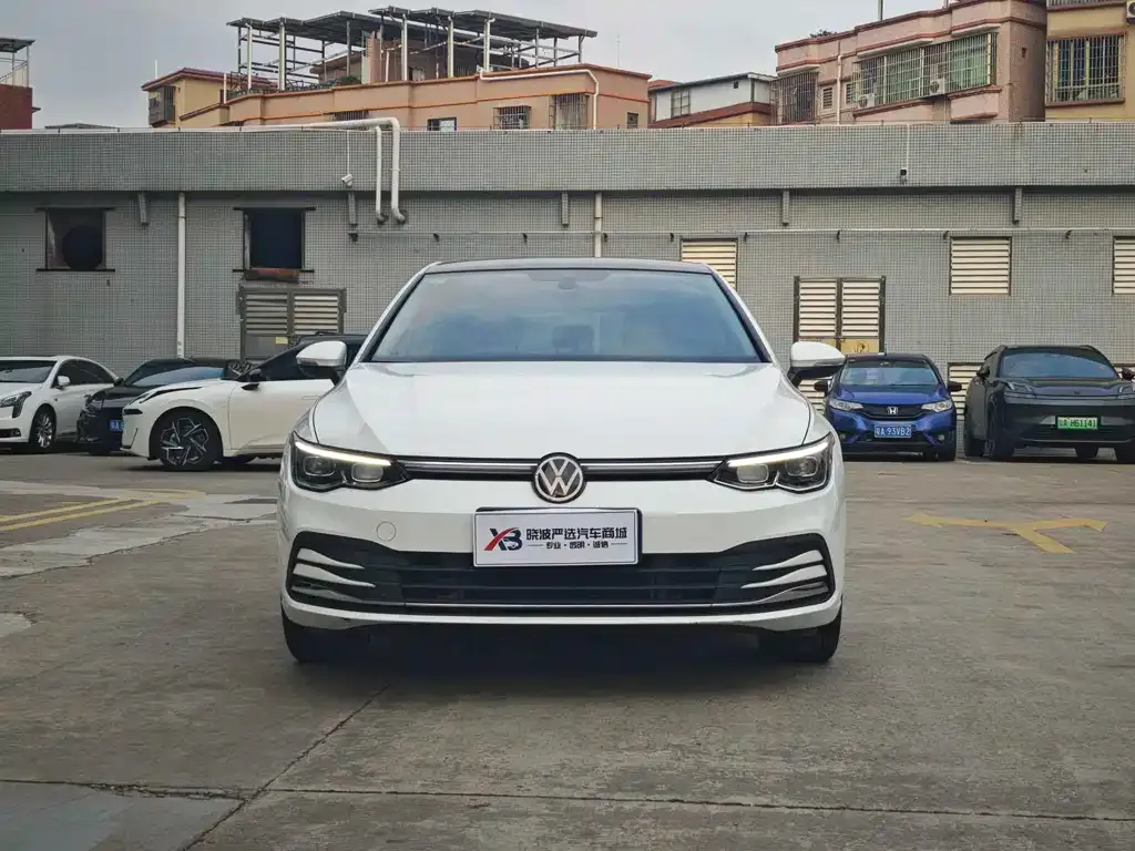 Volkswagen Golf — фото 7