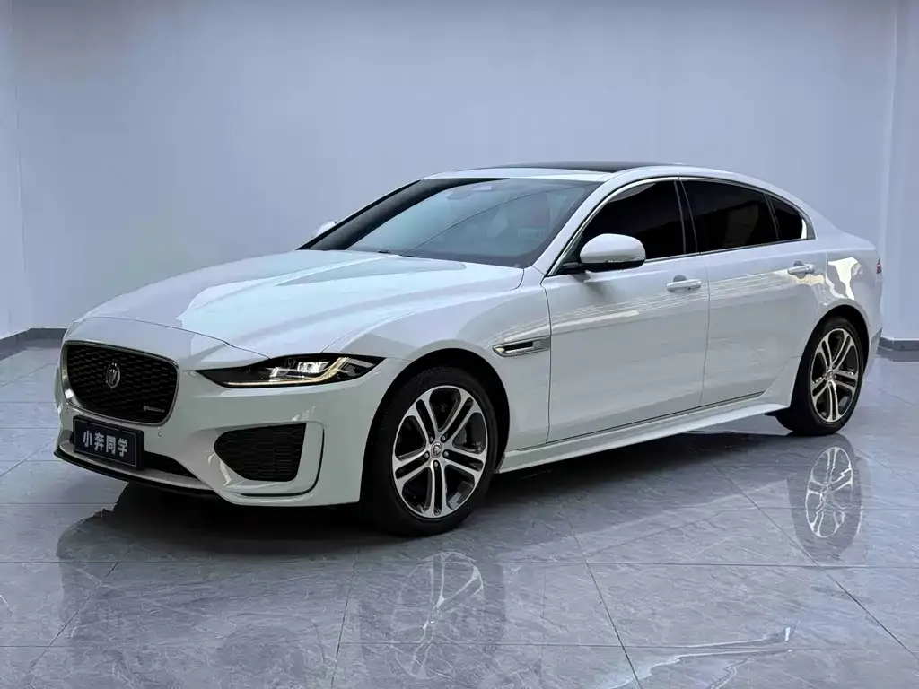Jaguar XEL — фото 1