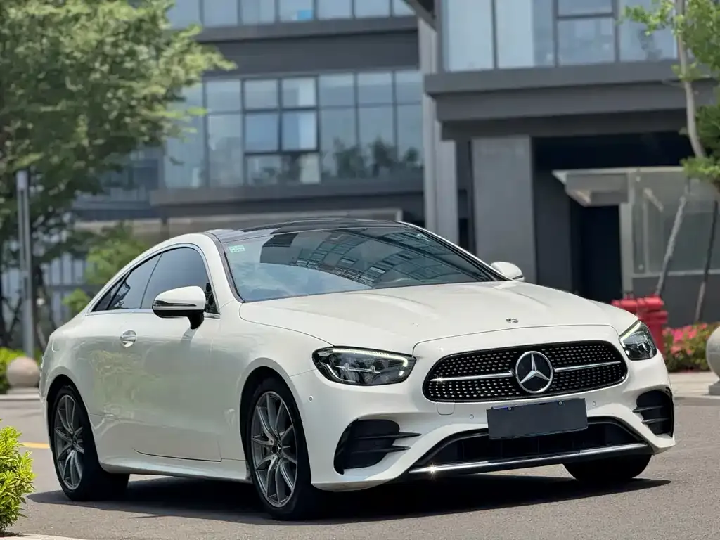 Mercedes-Benz E-Class (Import) — фото 1