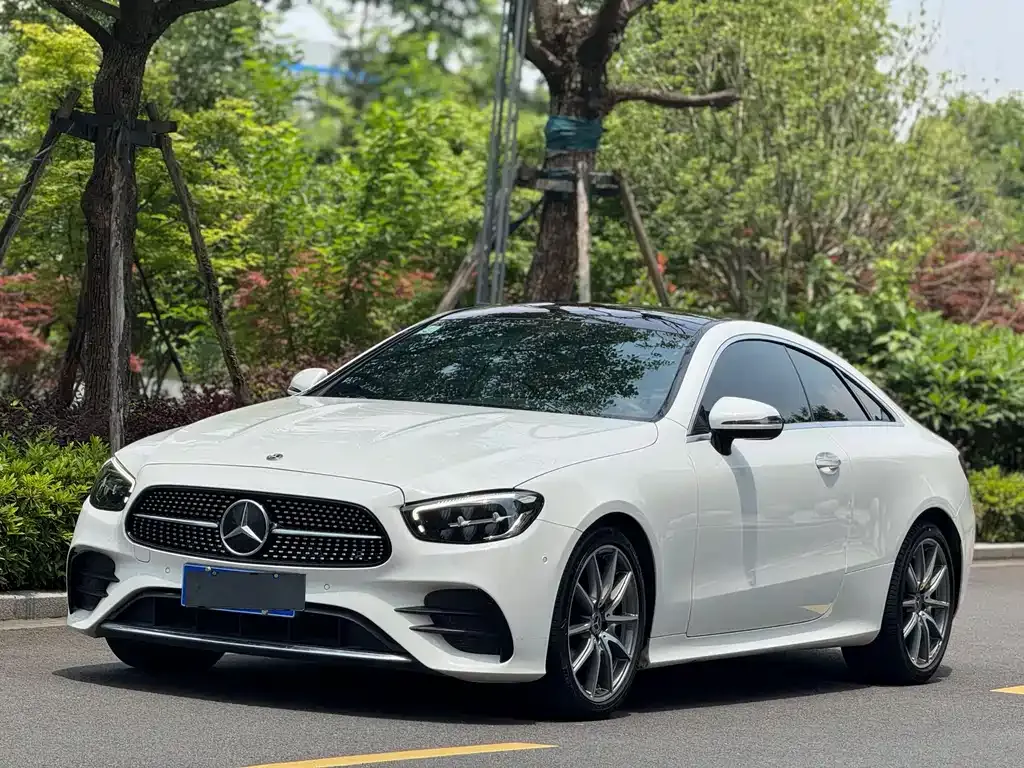 Mercedes-Benz E-Class (Import) — фото 7