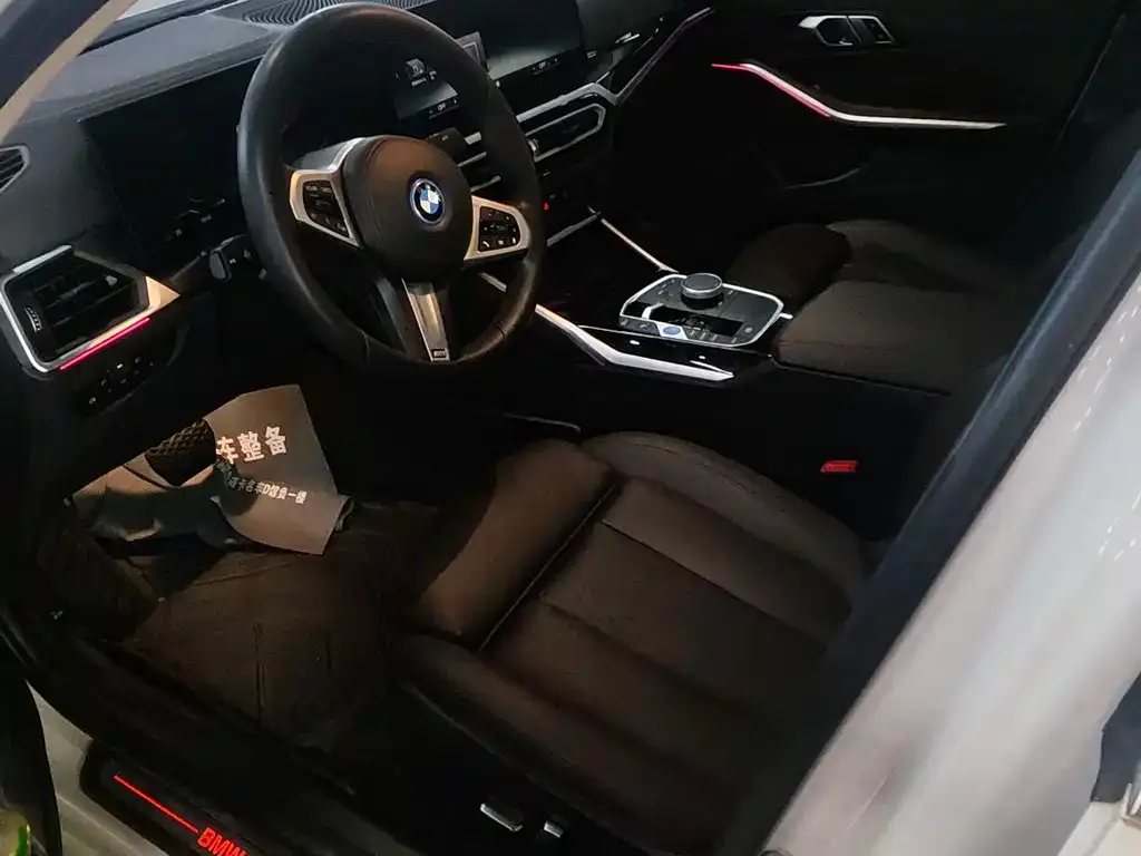 BMW i3 — фото 7