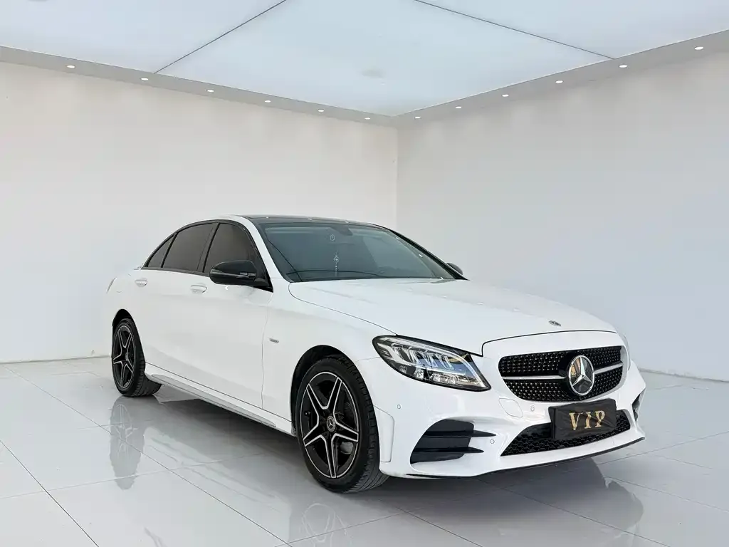 Mercedes-Benz C-Class — фото 6