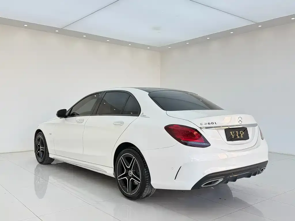 Mercedes-Benz C-Class — фото 2