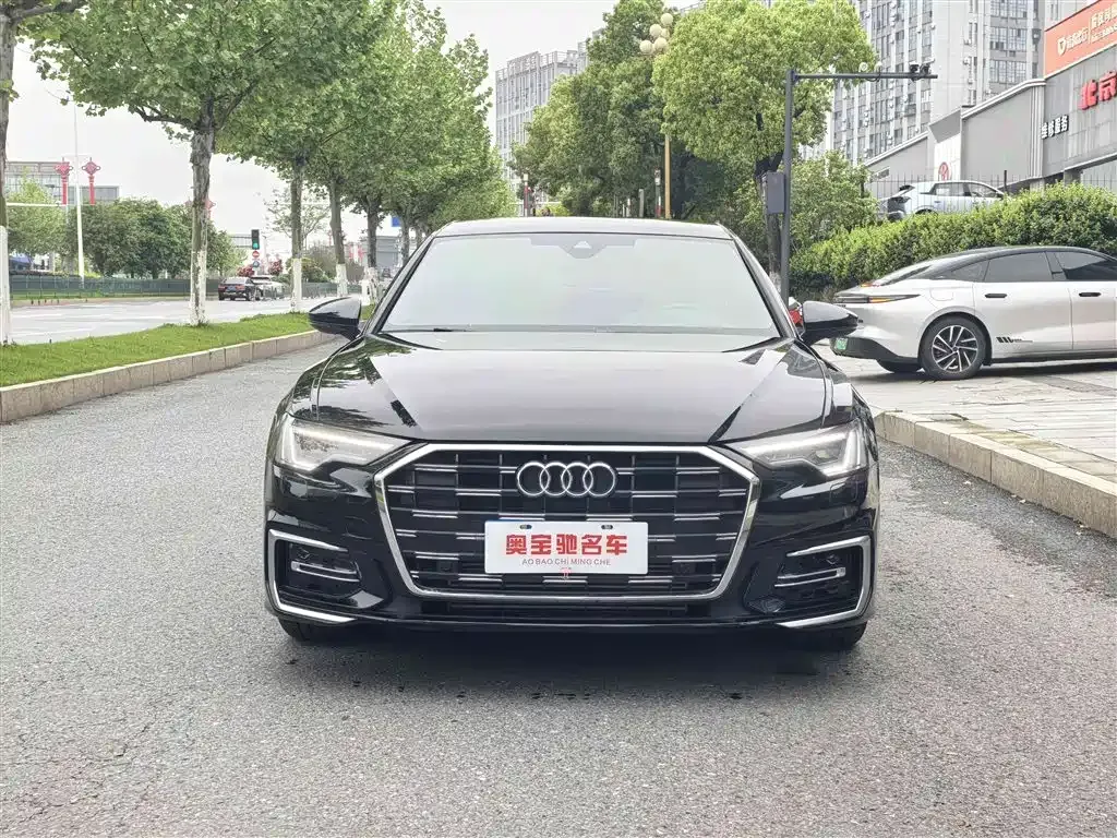 Audi A6L — фото 6