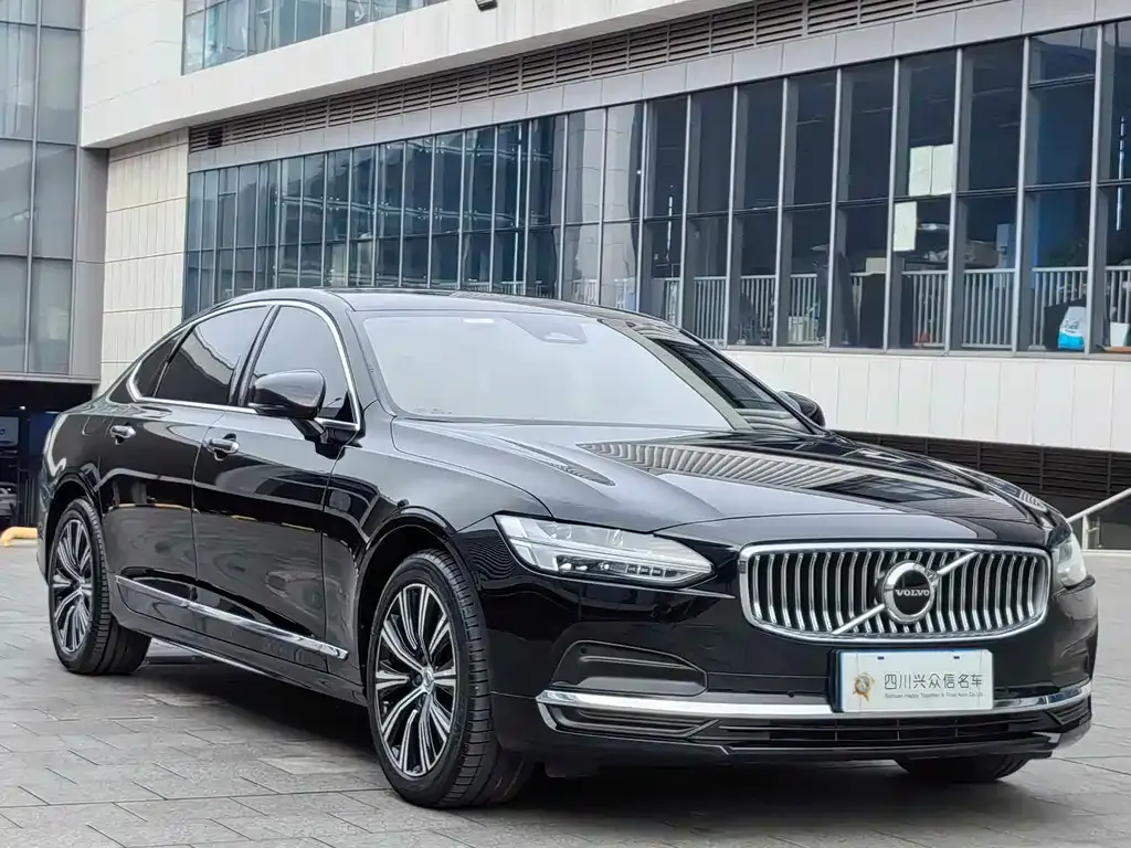 Volvo S90 — фото 3