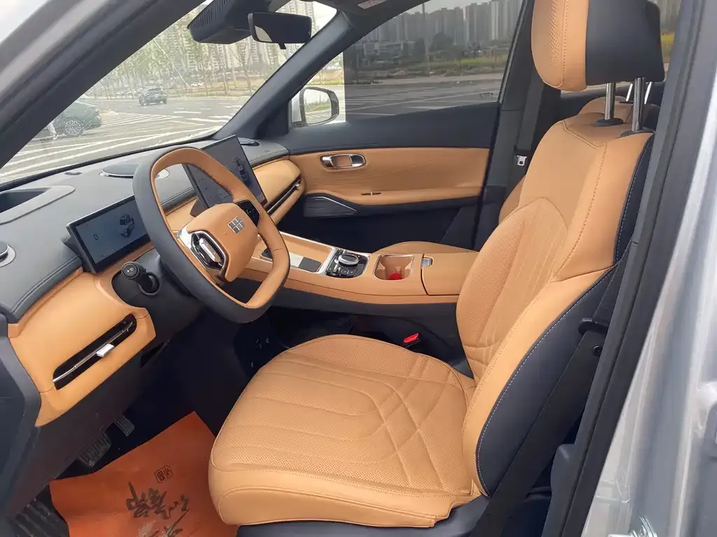 Geely Galaxy Xingjian 7 2025 из CN, фото 4