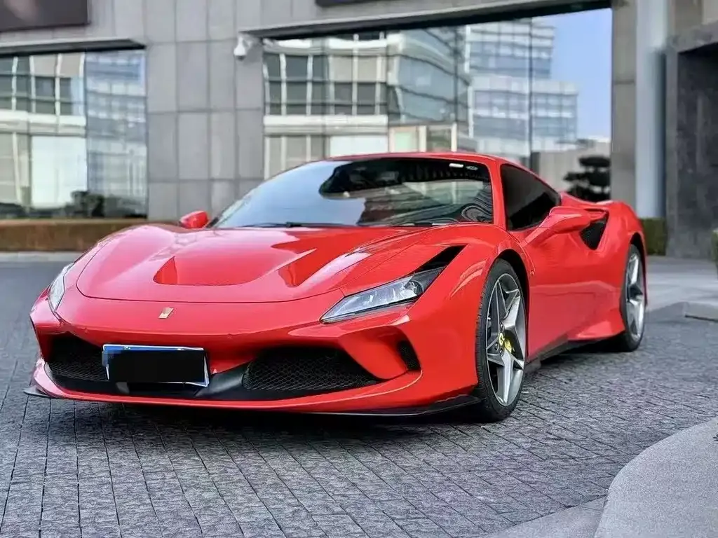 Ferrari F8