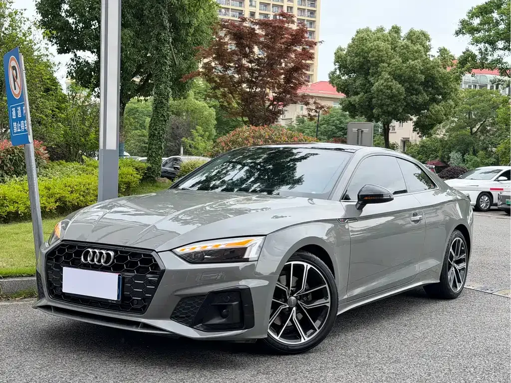 Audi A5 (Import)
