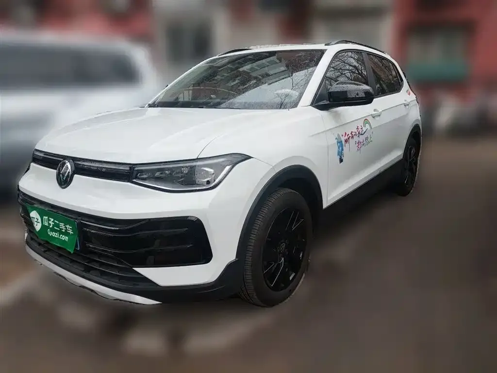 Volkswagen Tharu — фото 3