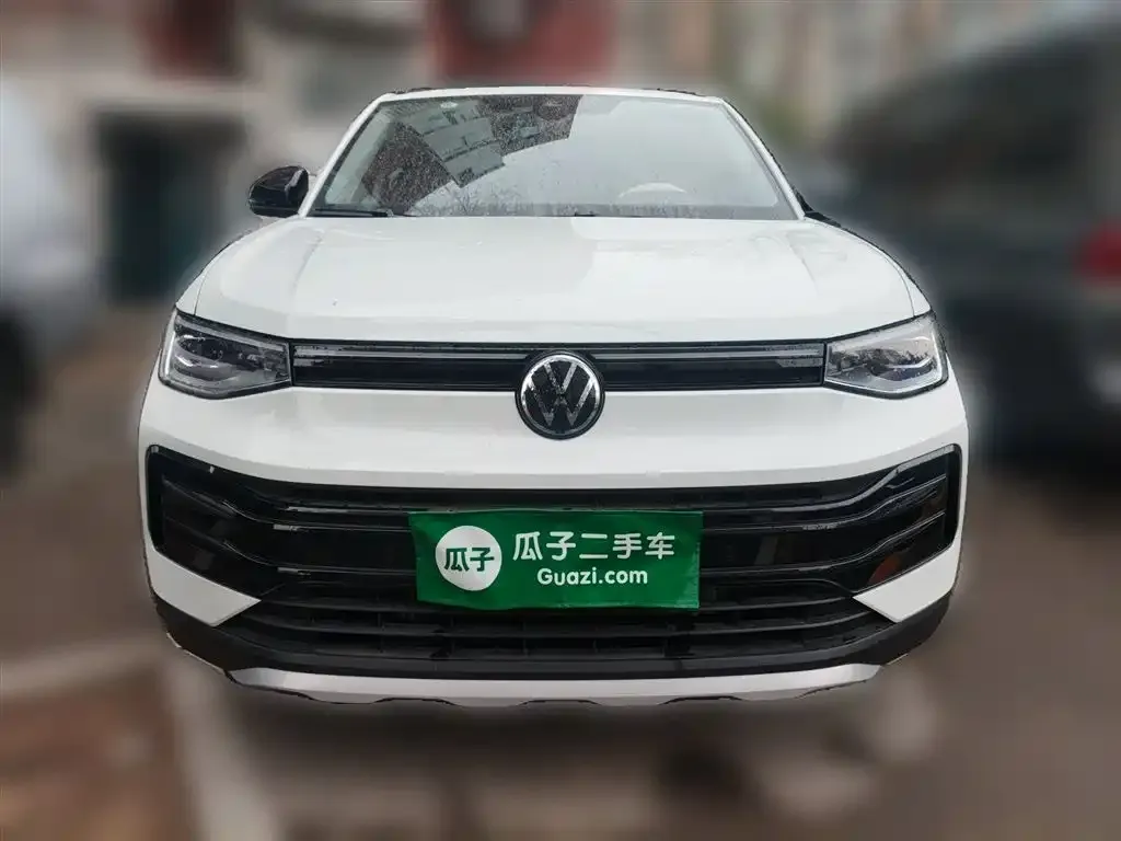 Volkswagen Tharu — фото 2
