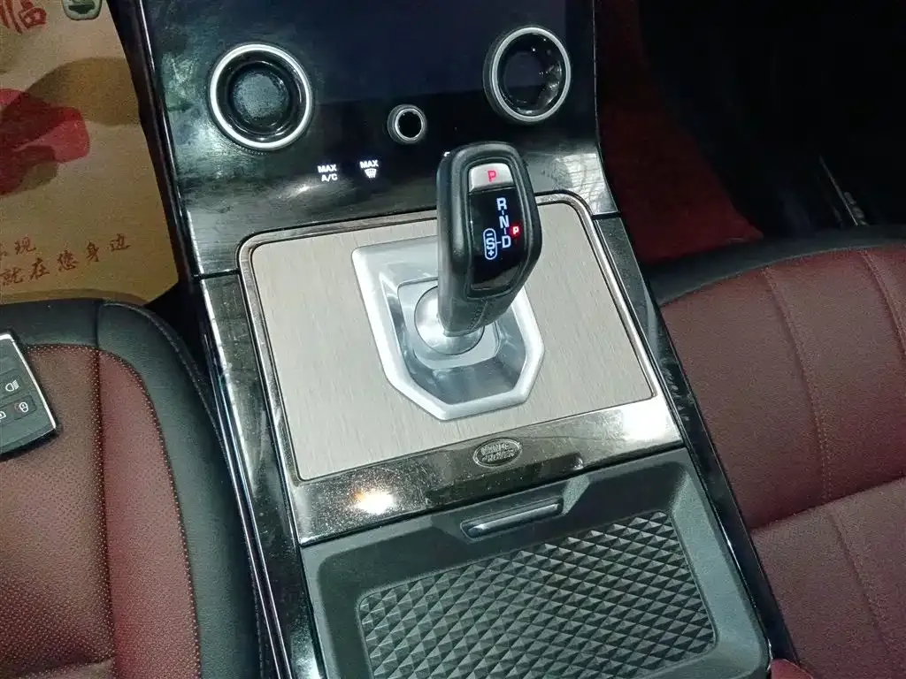 Land Rover Evoque — фото 4