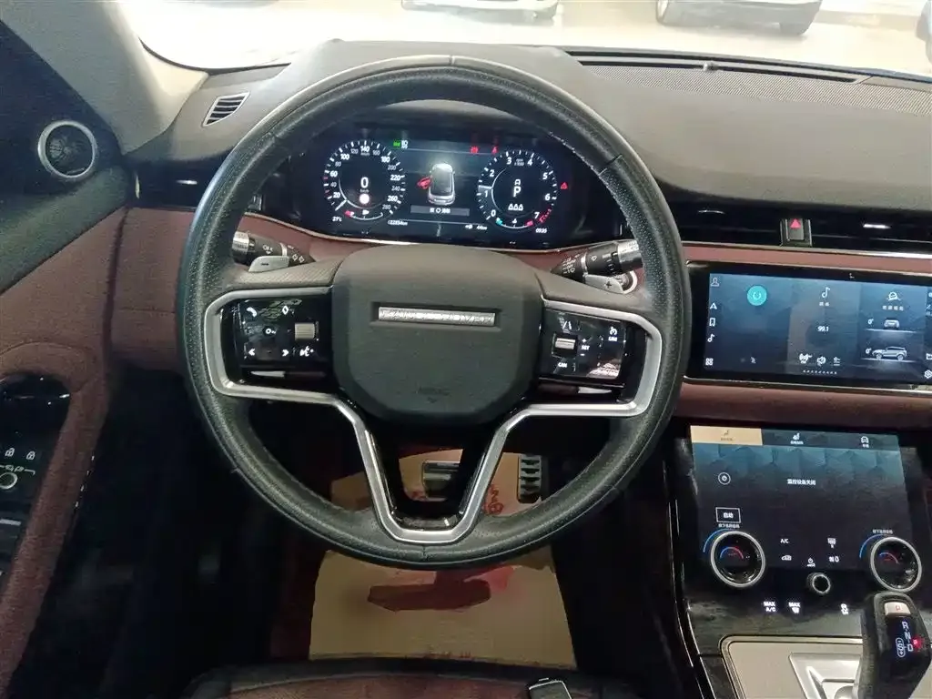 Land Rover Evoque — фото 8