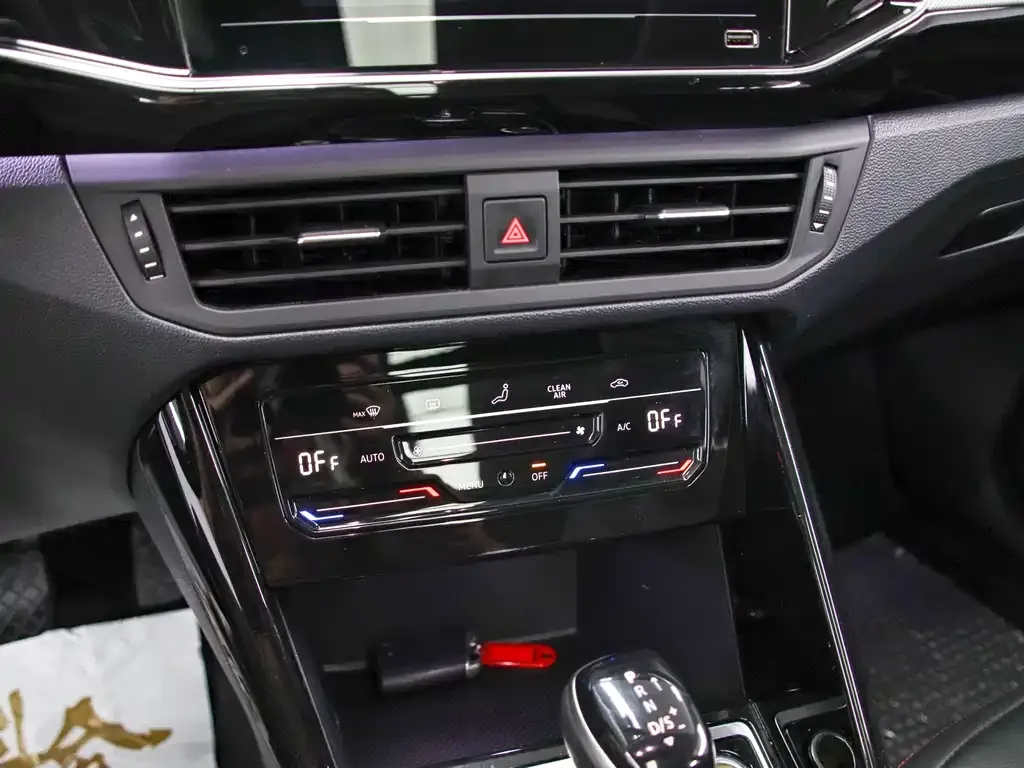 Volkswagen Tayron 2021 из CN, фото 9