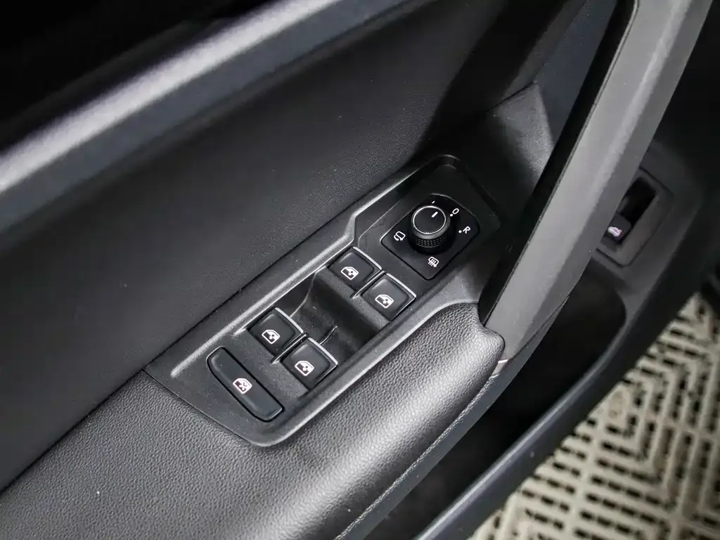 Volkswagen Tayron 2021 из CN, фото 4