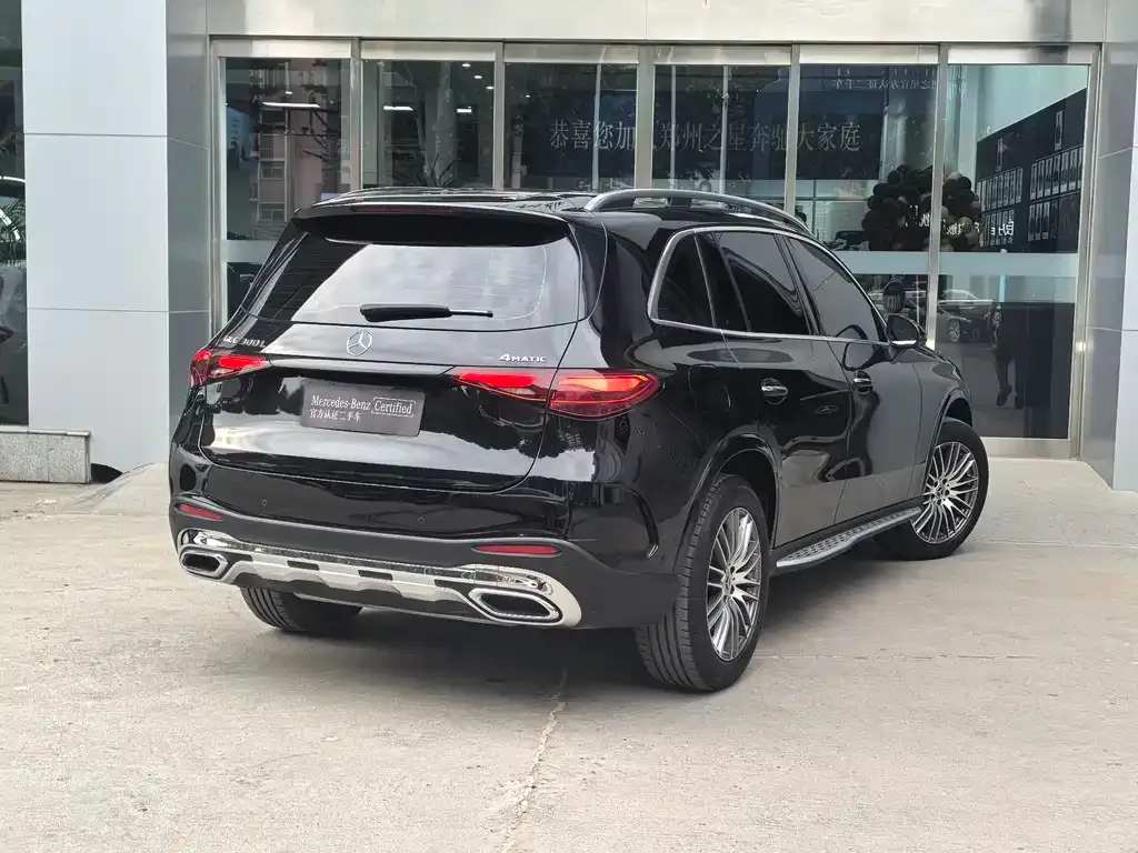 Mercedes-Benz GLC — фото 9