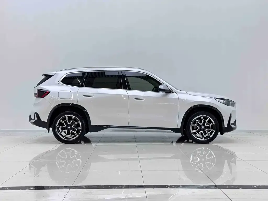 BMW X1 2024 из CN, фото 4
