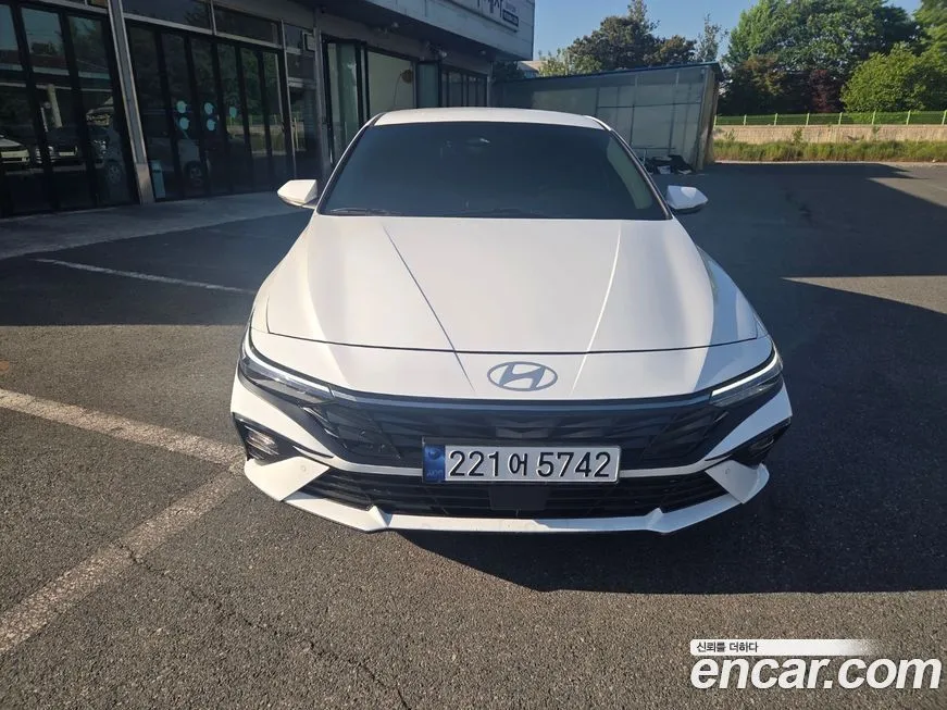 Hyundai AVANTE — фото 9