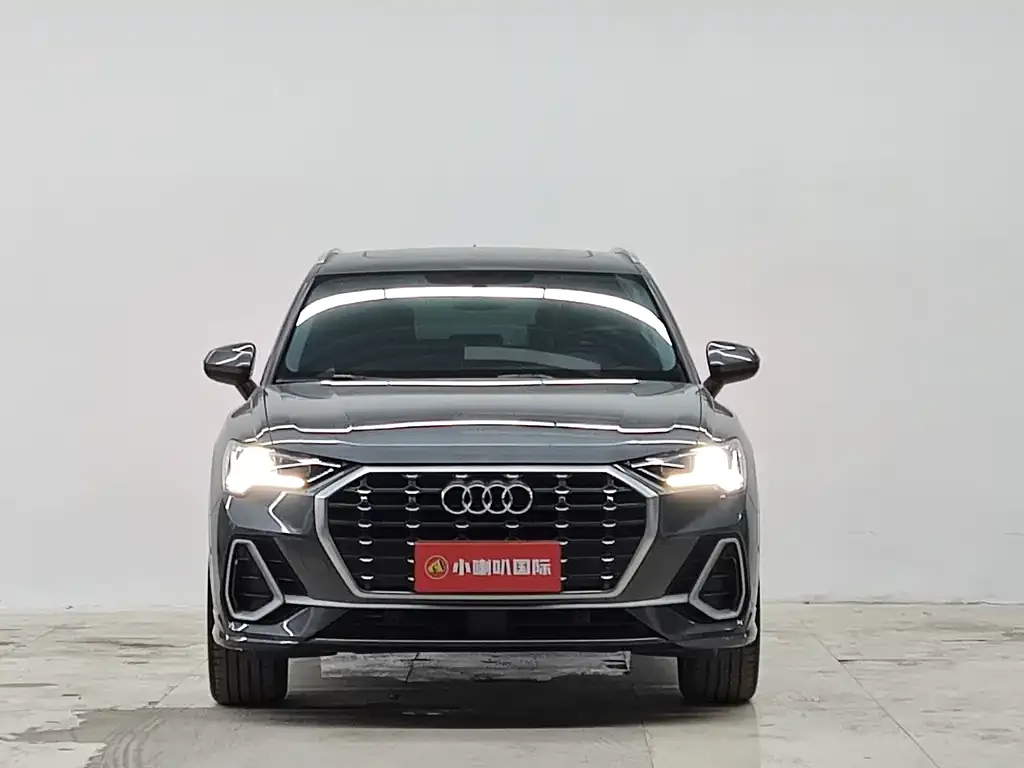 Audi Q3 — фото 2