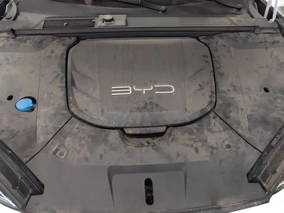 BYD Seal — фото 6
