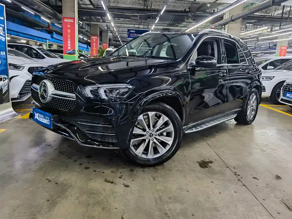 Mercedes-Benz GLE — фото 1
