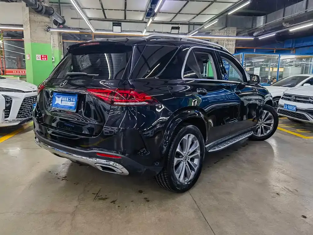 Mercedes-Benz GLE — фото 8