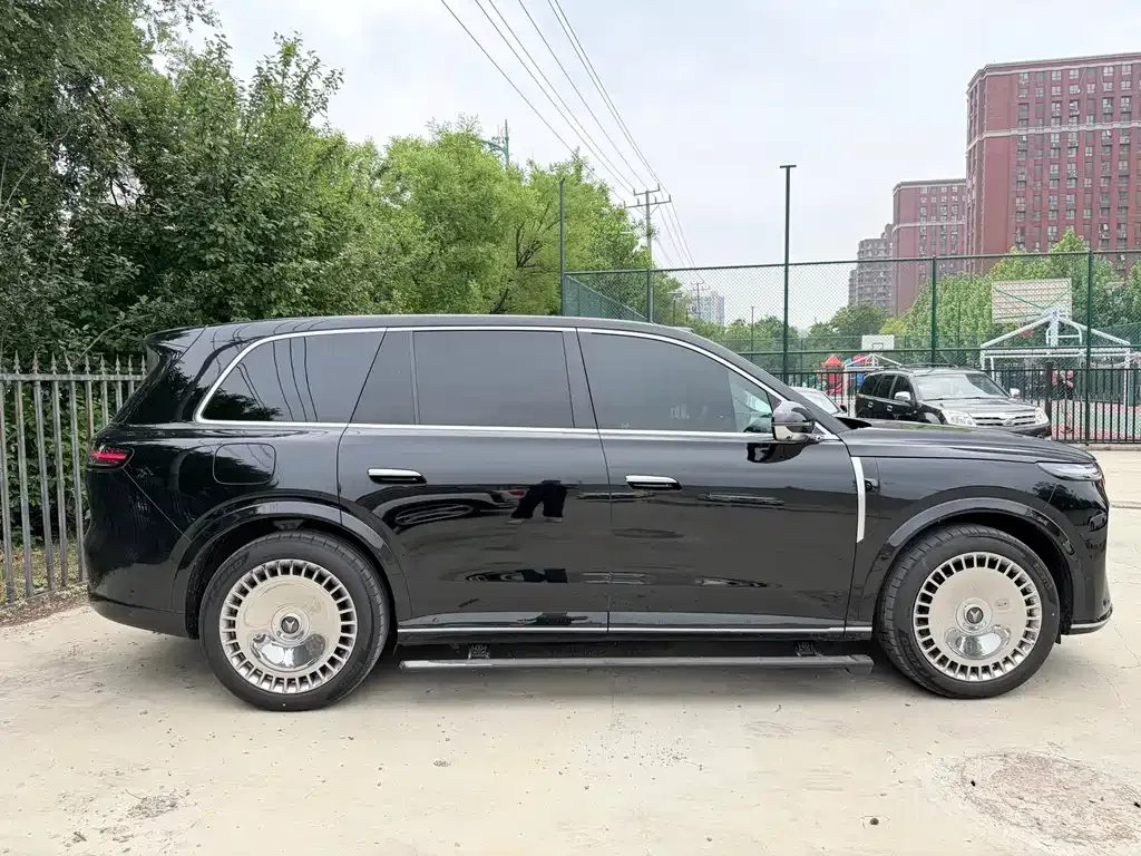 VOYAH Lantu Taishan 2025 из CN, фото 4