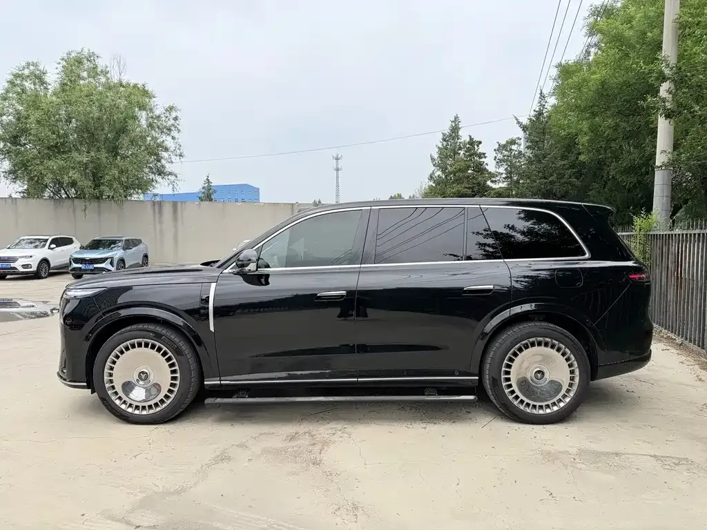 VOYAH Lantu Taishan 2025 из CN, фото 9