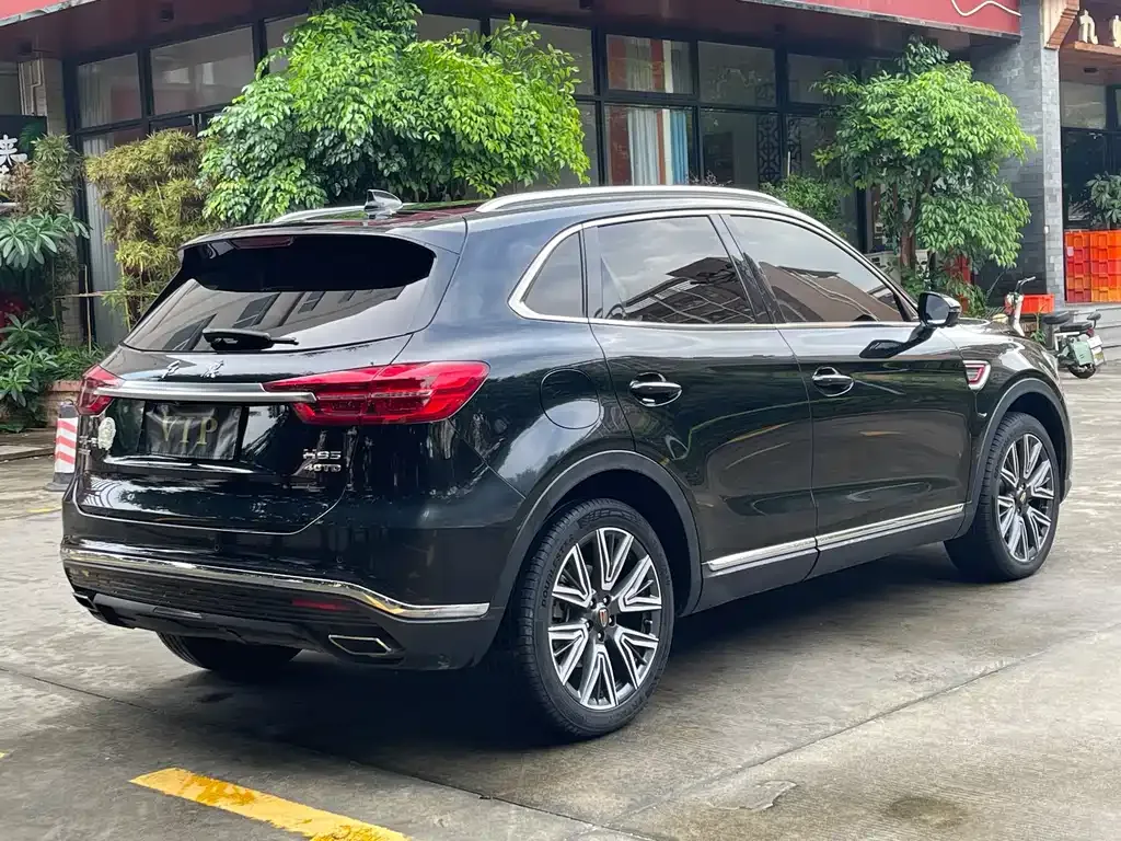 Hongqi HS5 — фото 8