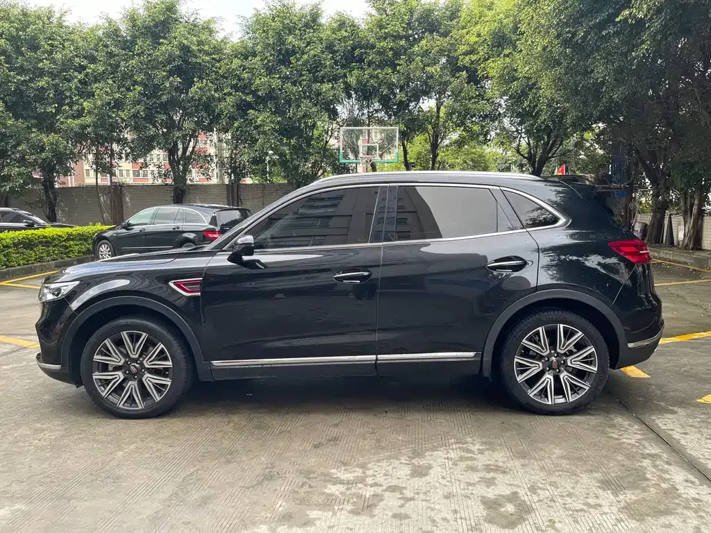 Hongqi HS5 — фото 3
