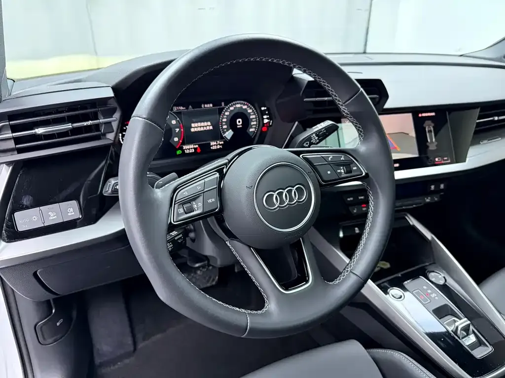Audi A3 — фото 7