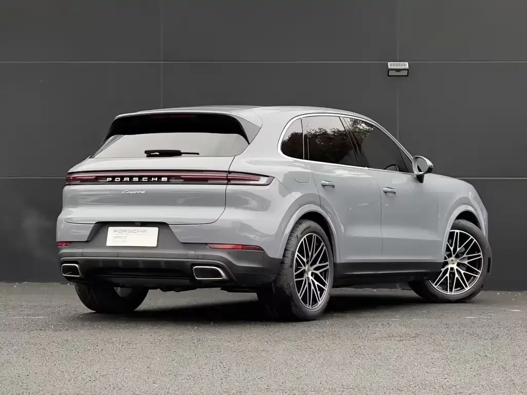 Porsche Cayenne — фото 5