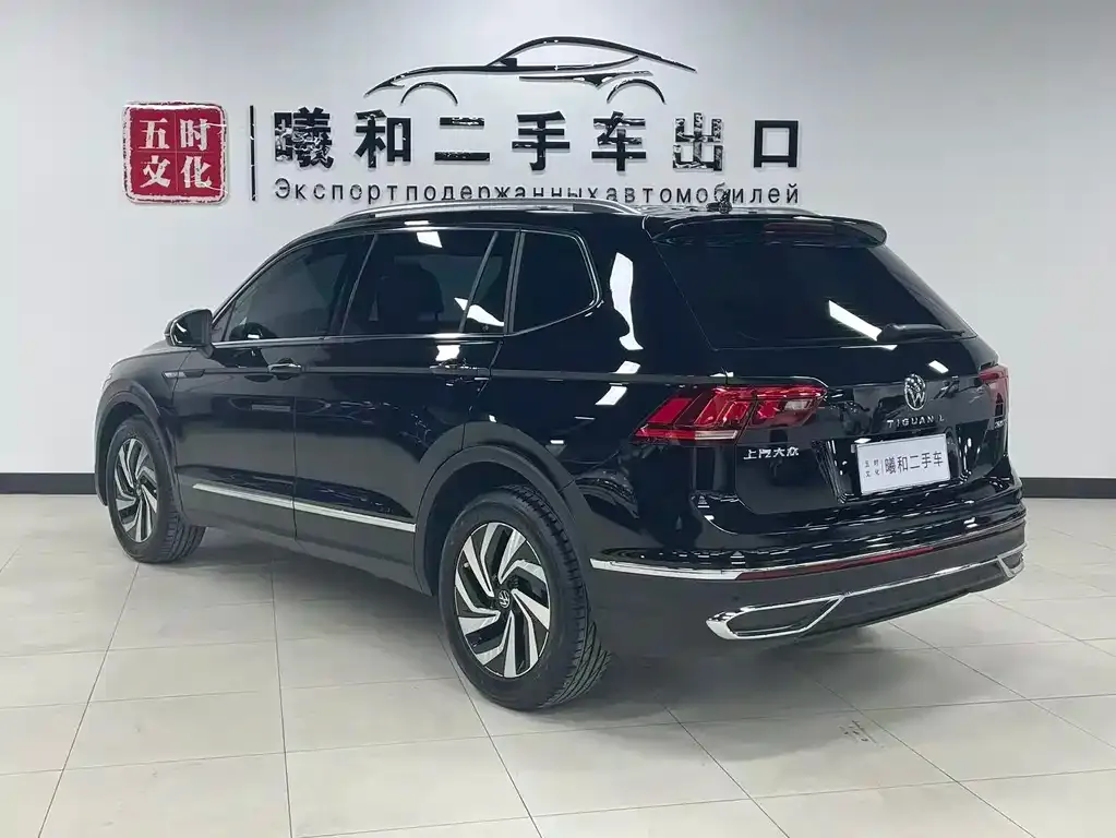 Volkswagen Tiguan L — фото 8