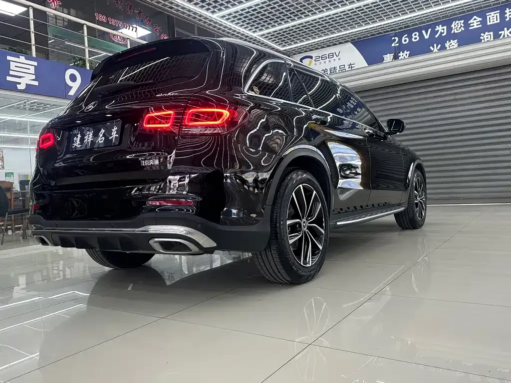Mercedes-Benz GLC — фото 10