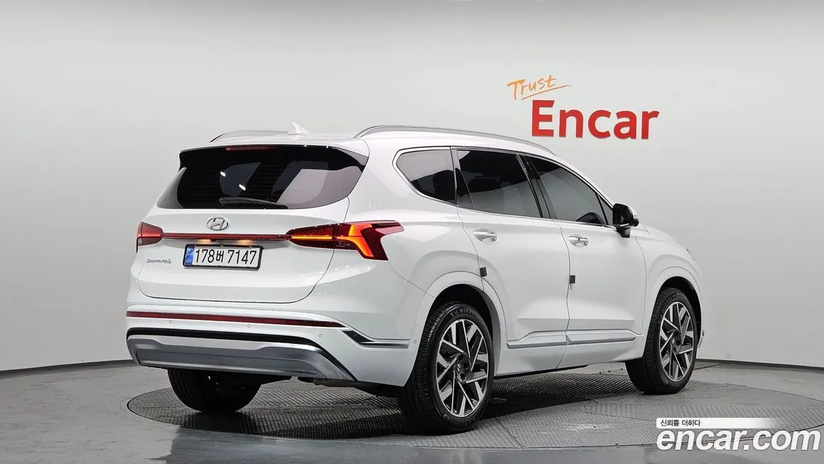 Hyundai Santafe — фото 3