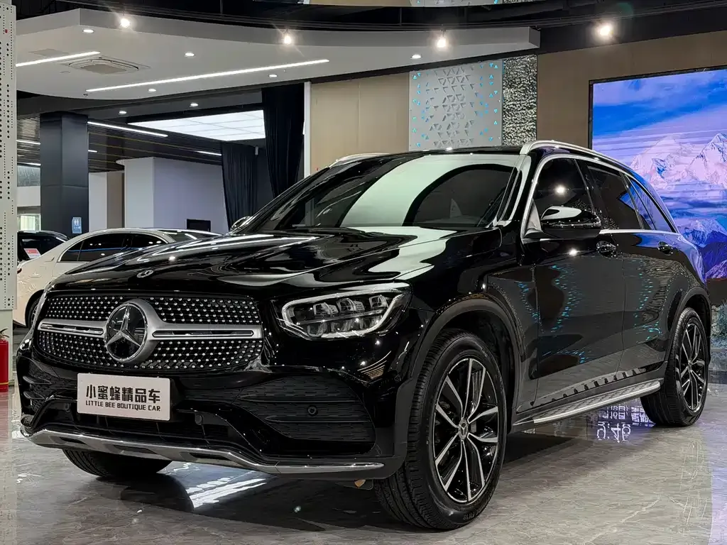 Mercedes-Benz GLC — фото 1