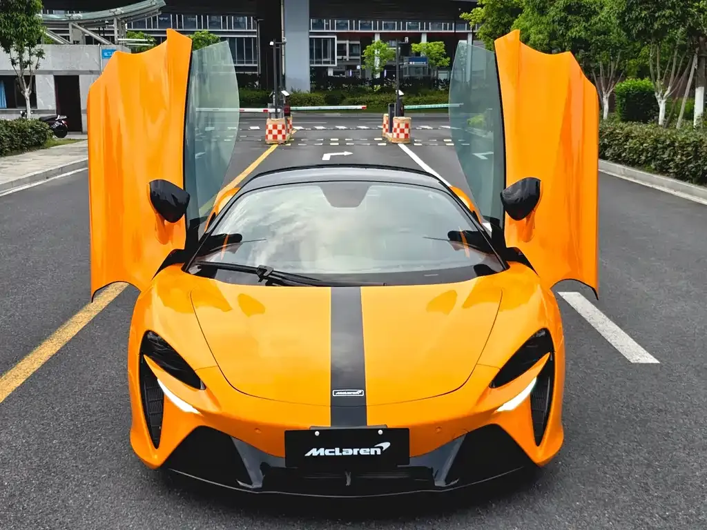 McLaren Artura 2025 из CN, фото 5