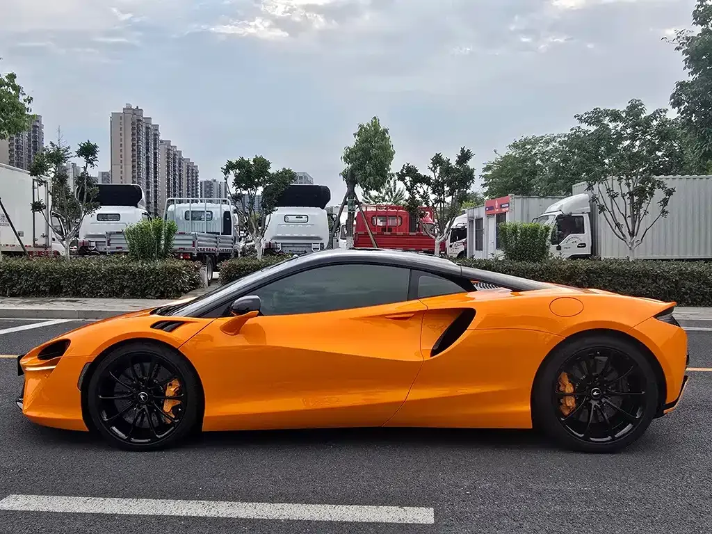 McLaren Artura 2025 из CN, фото 8