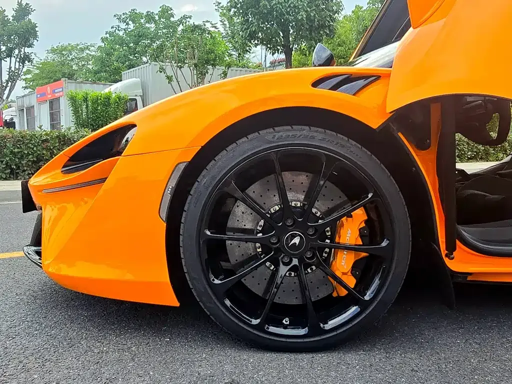 McLaren Artura 2025 из CN, фото 3